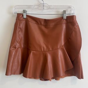 DO+BE ruffle leather skort M